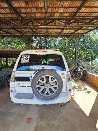 MITSUBISHI PAJERO TR4 2.0 4X2 16V 140CV FLEX 4P AUTOMÁTICO